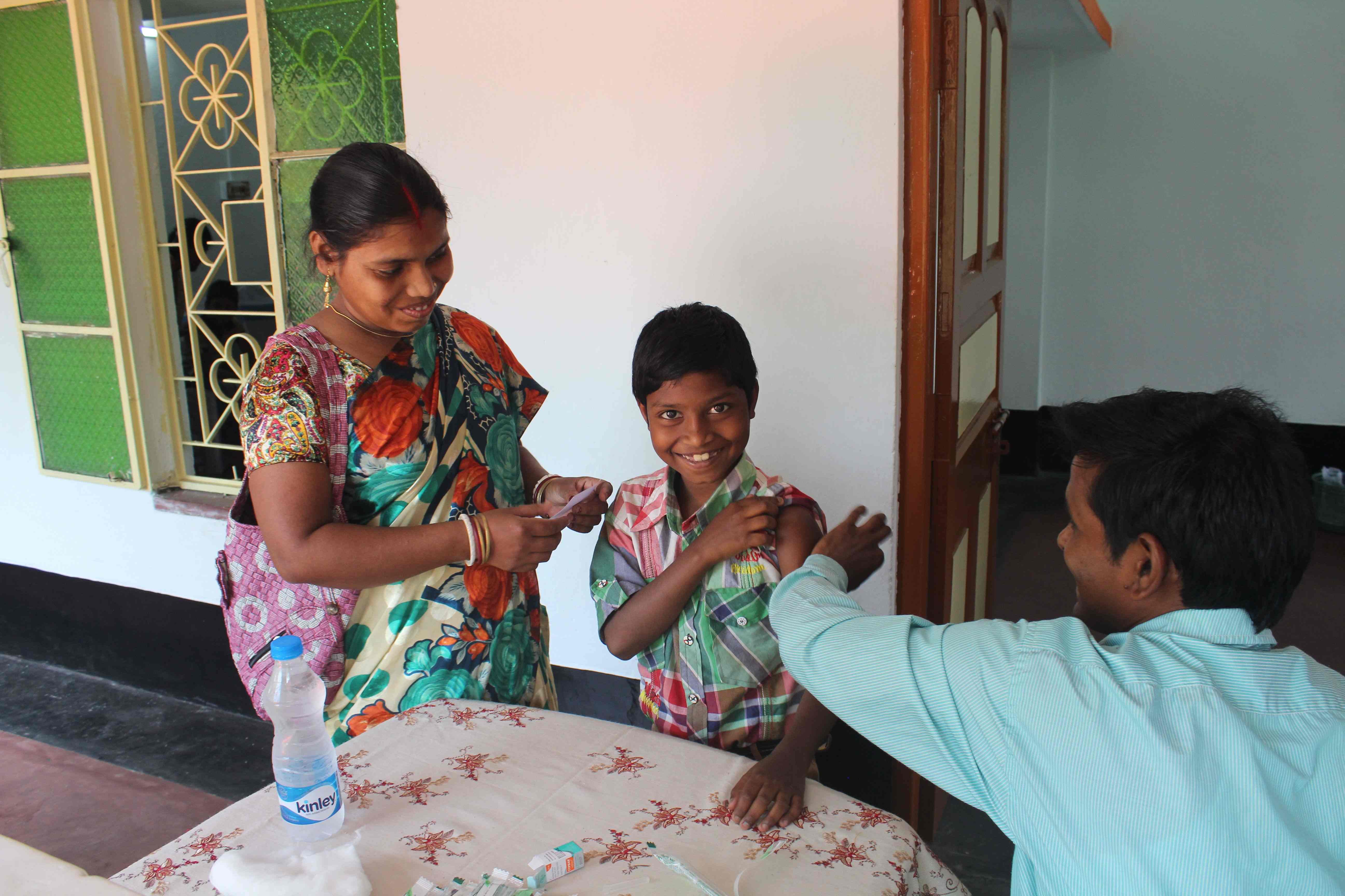 Vaccination_Community_2.jpg