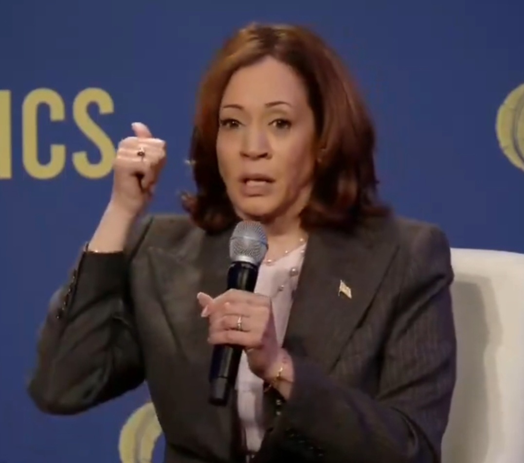 Kamala pulls out the dirty trick!