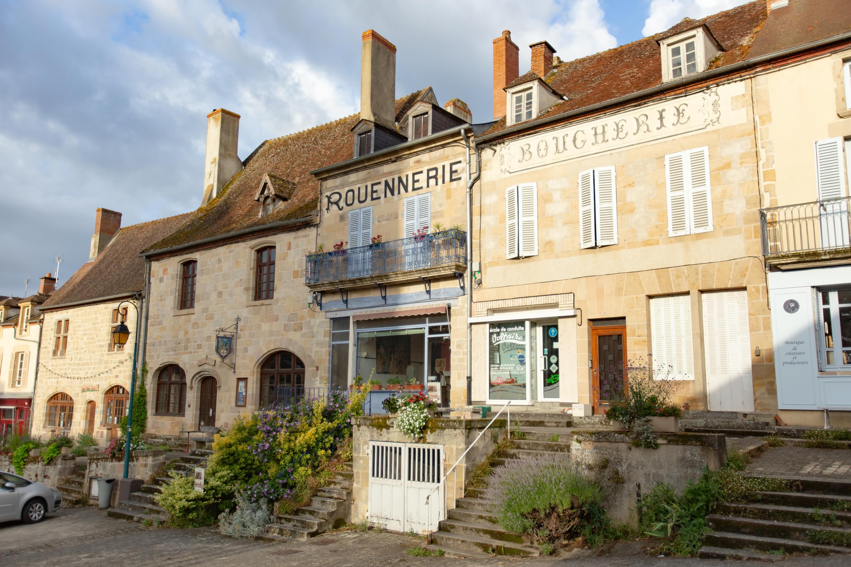 Je suis à votre écoute