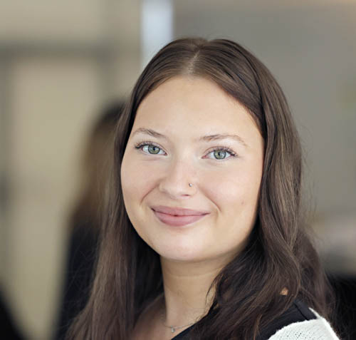 Raven Besharah photo