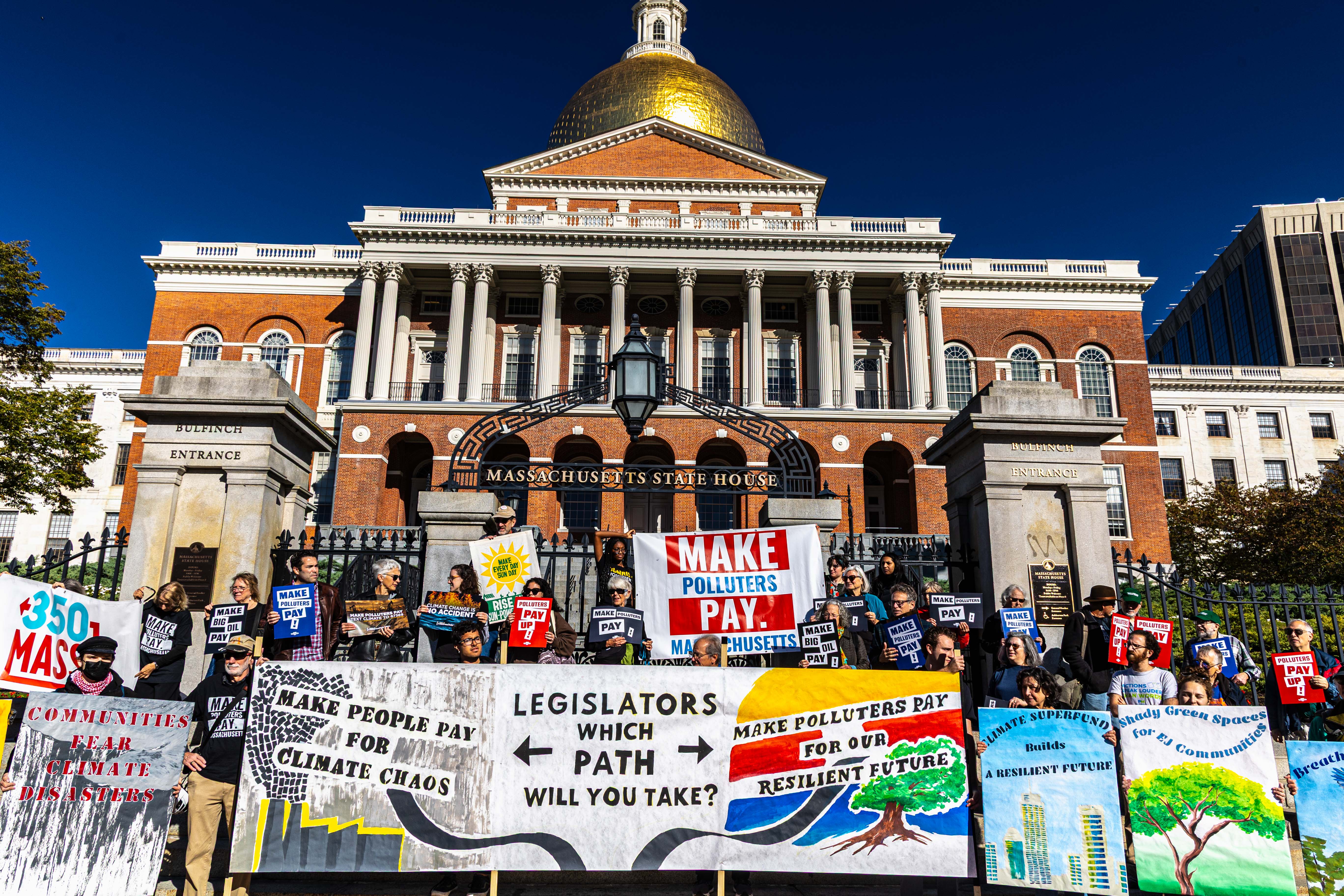 20 Students Come From Across the State To Drop MPP Petitions