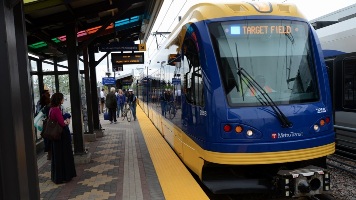 Metro_Transit_Light_Rail.jpg