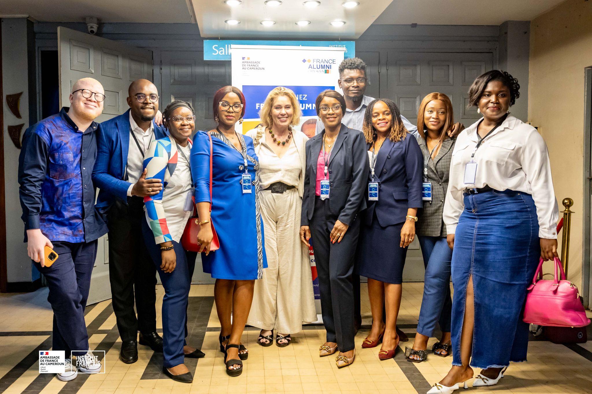 caroussel-03_Cameroun_3-min.jpg