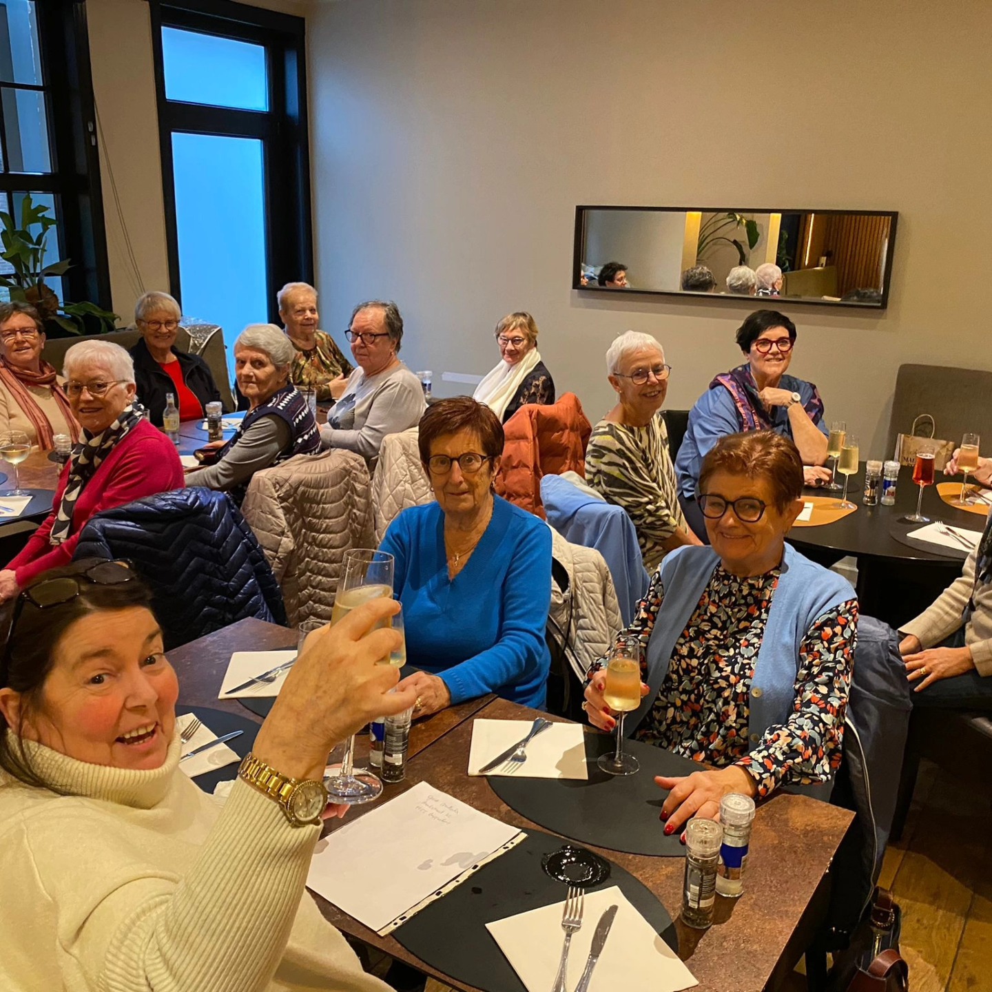 Uitstap V&M Maeskes Roem - diner Beukenhof Uitstap V&M Maeskes Roem - diner Beukenhof