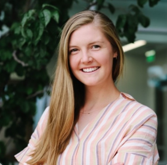 Photo of Lauren Cole