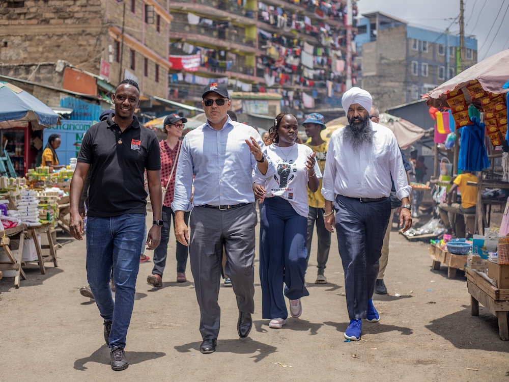 Secretary Sarai HOM Tabah CMETrust Scholar Agneta & CMETrust ED Titus.jpg