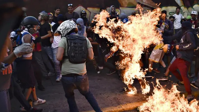 Orlando Figuera, murdered during the 2017 guarimbas, the wave of violent unrest led by Venezuela’s far right in the streets of Caracas. Photo: CODEPINK. 