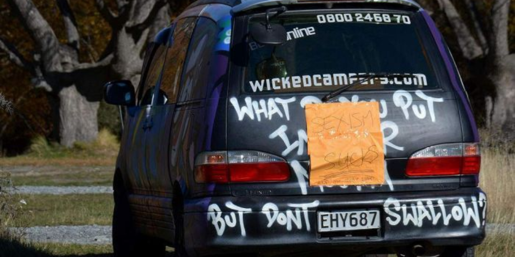 Queensland Opposition calls on all states to ban Wicked Camper vans