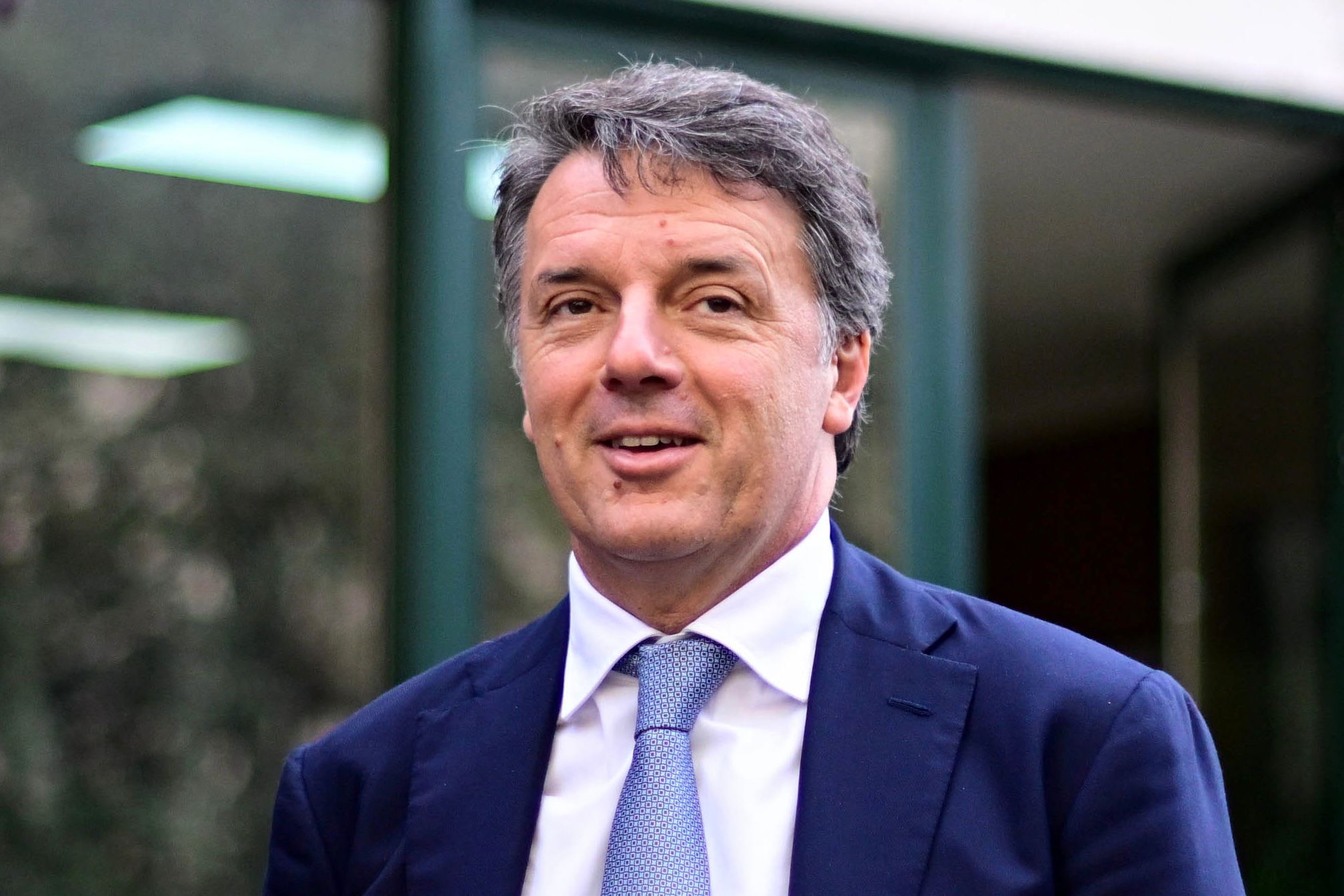 Renzi: «L'incantesimo della premier è finito. Per vincere servono i riformisti»