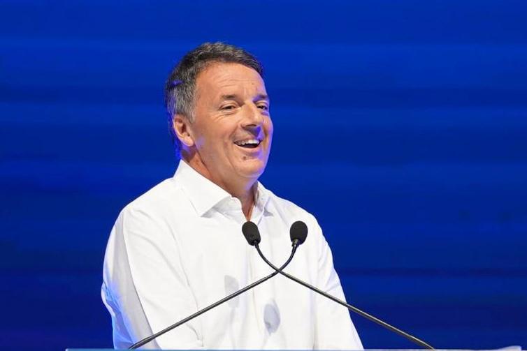 Renzi: «Vannacci occupa lo spazio dei delusi a destra. Se loro si dividono noi possiamo vincere»