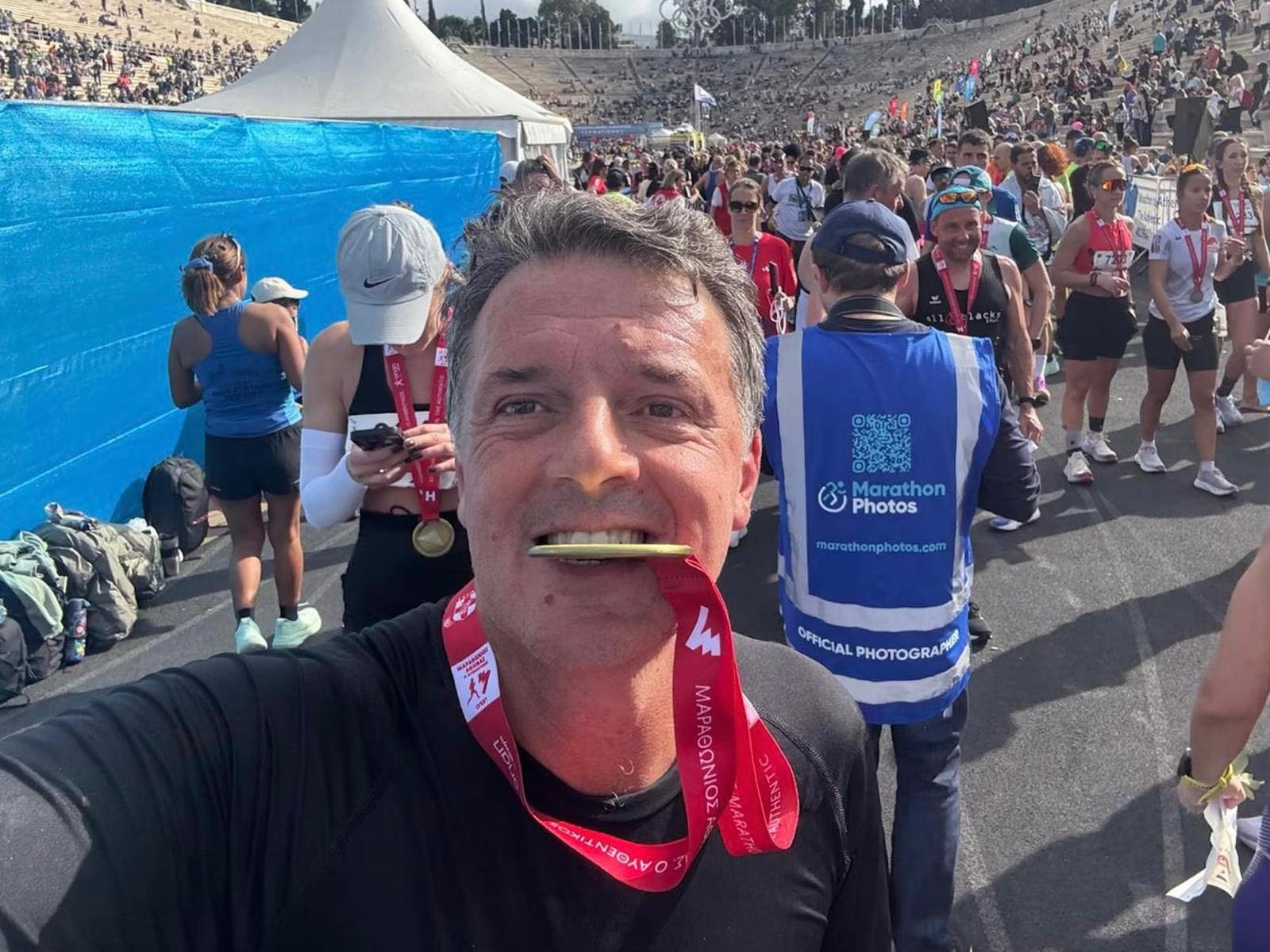 Renzi: «Avevo un melanoma, ora sto bene. Mi allenavo per il triathlon e non volevo togliere quel neo, mi ha convinto un medico 30enne»
