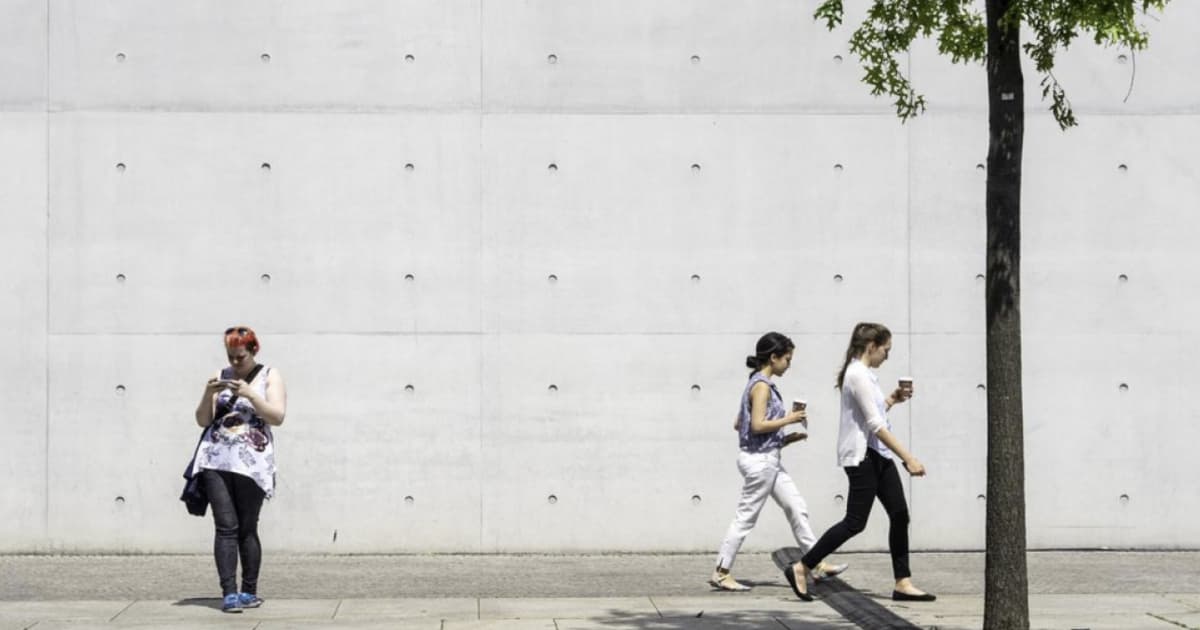 Gender sensitive public space? Placemaking and spatial justice through the perspective of gender