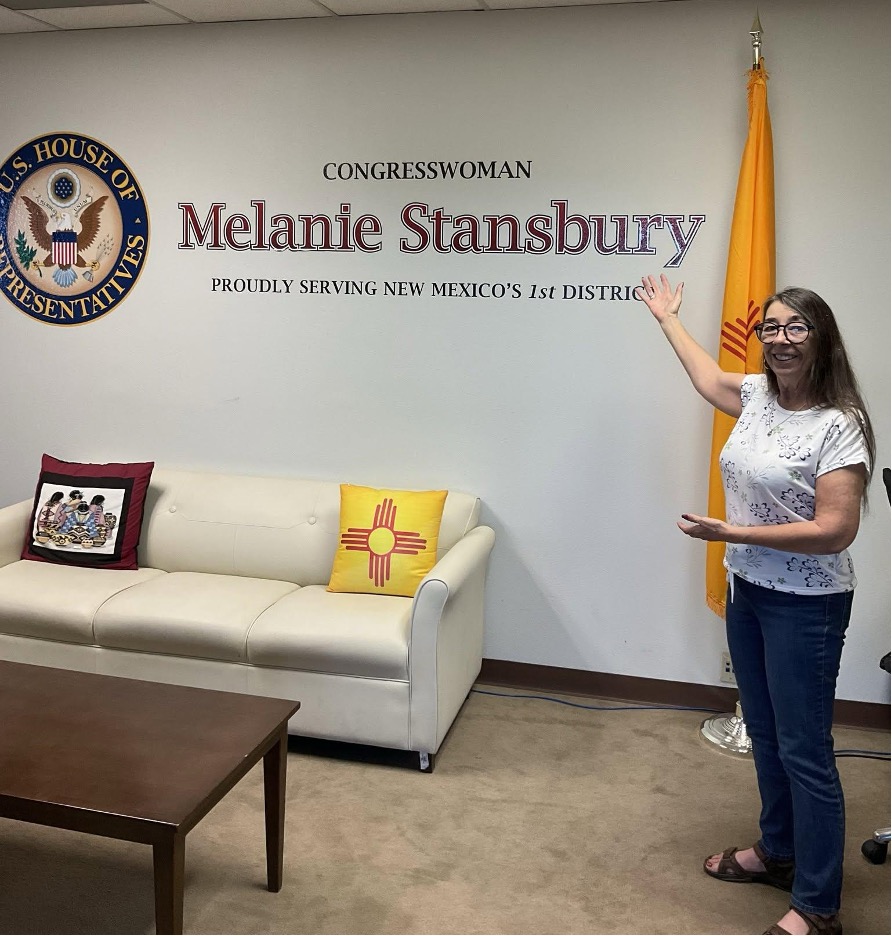 Kee_in_front_of_Stansbury_Sign.jpg