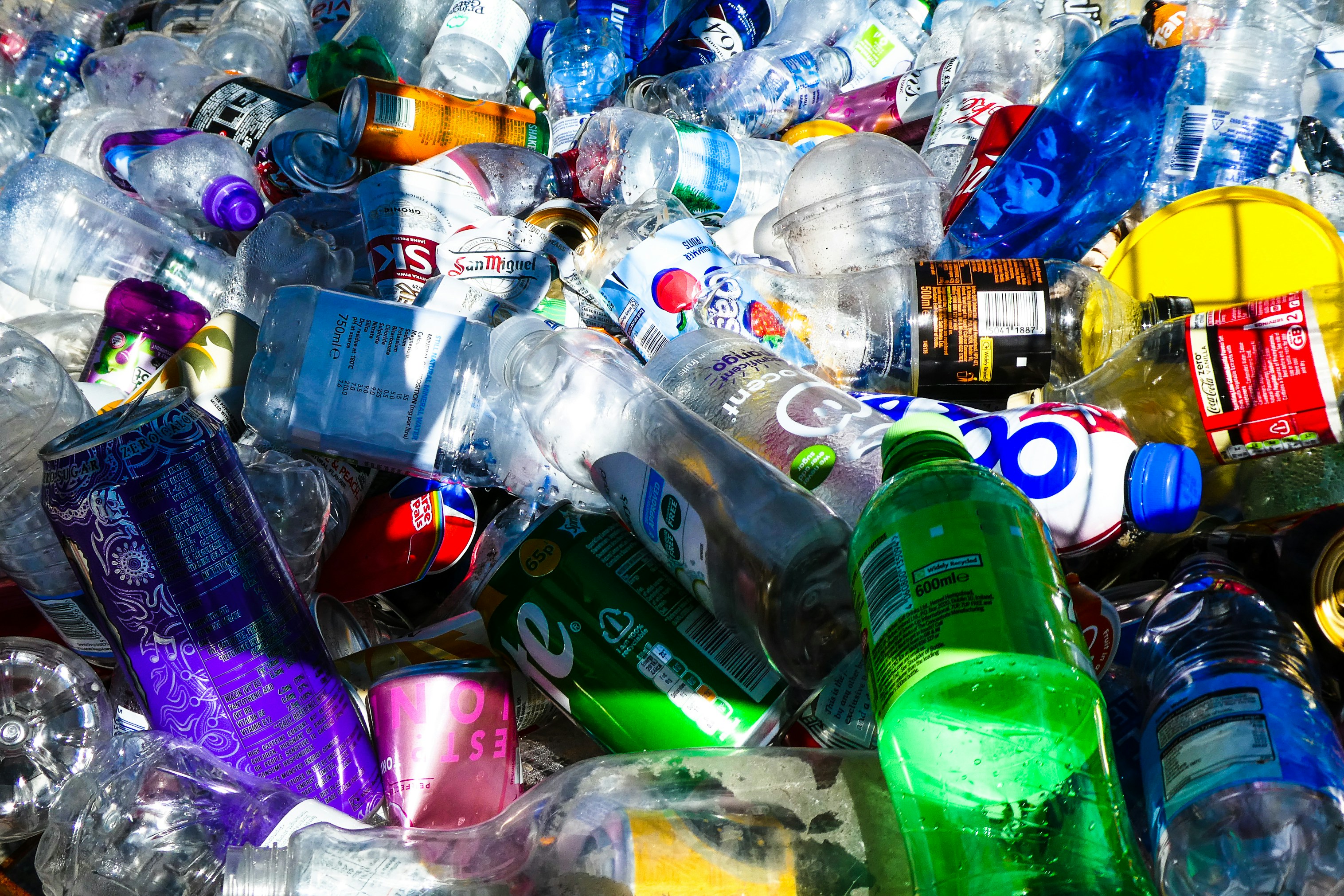 Image of single use plastic waste