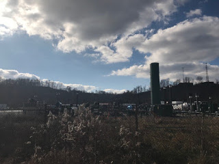 fracking_well.jpg