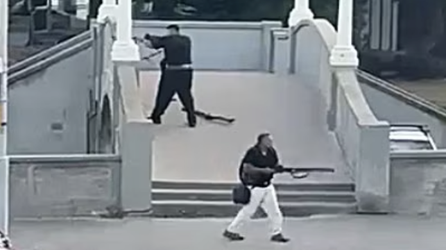 Opera House sails should be lit in solidarity with Jewish community