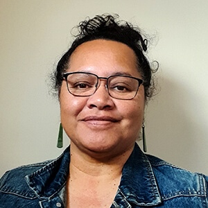 Robyn McRae-Aoake