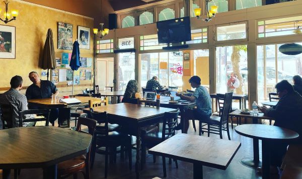 Cafe_La_Boheme_Inside_for_web.jpg