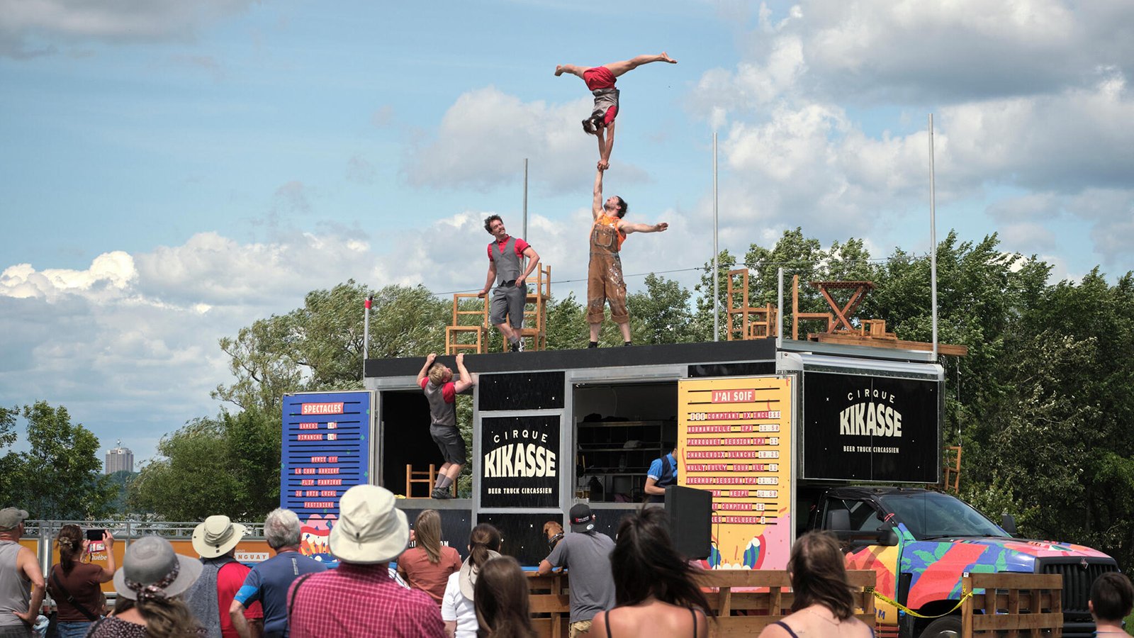 Cirque_Kikasse_Image_3.jpg