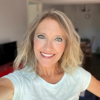 Carrie Ryan
