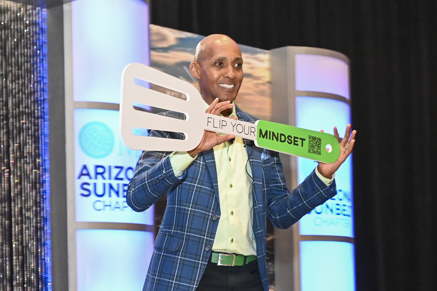 Frank Kitchen with Spatula