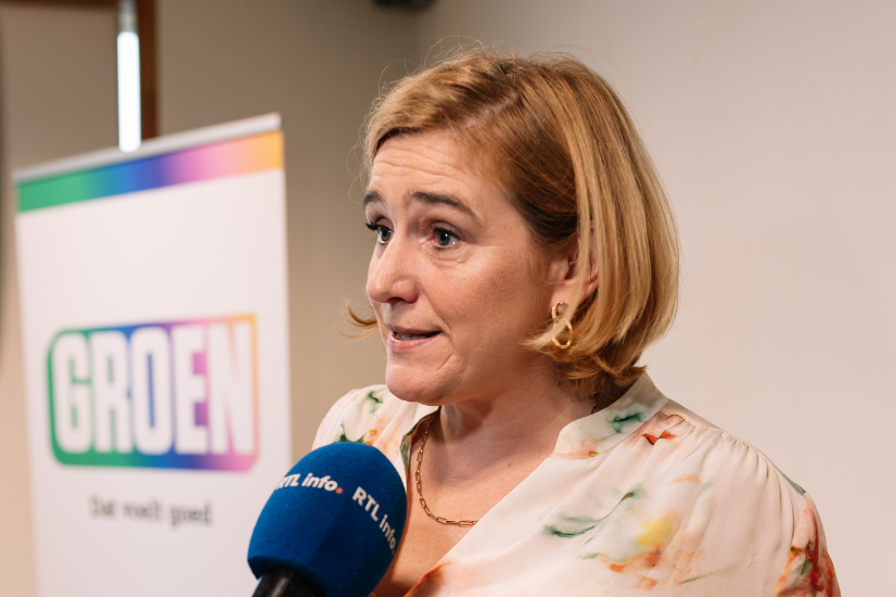Brusselse formatie - mededeling Elke Van den Brandt en Nadia Naji
