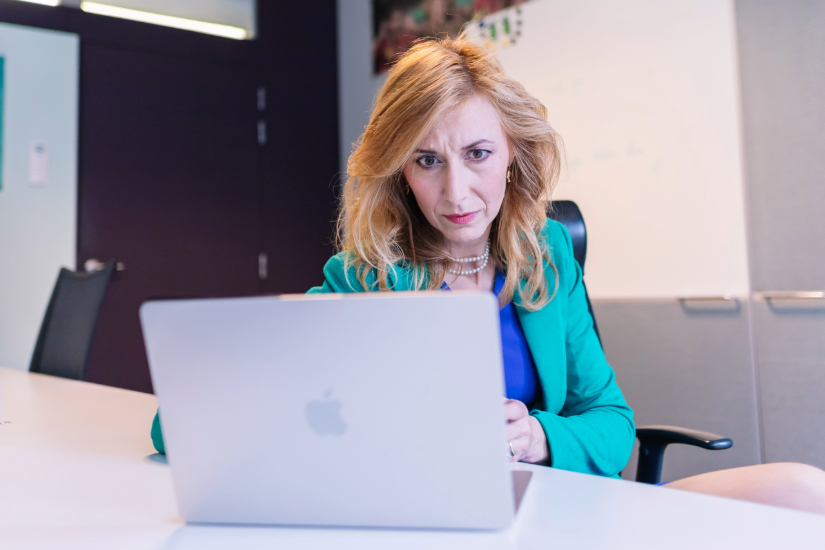 'Van Bossuyt maakt armoedebestrijding vleugellam in Brussel'