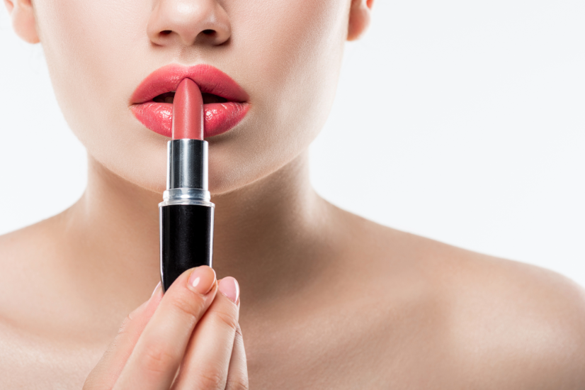 Groenen redden gifverbod in cosmetica: geen kankerverwekkende stoffen in lippenstift en parfums