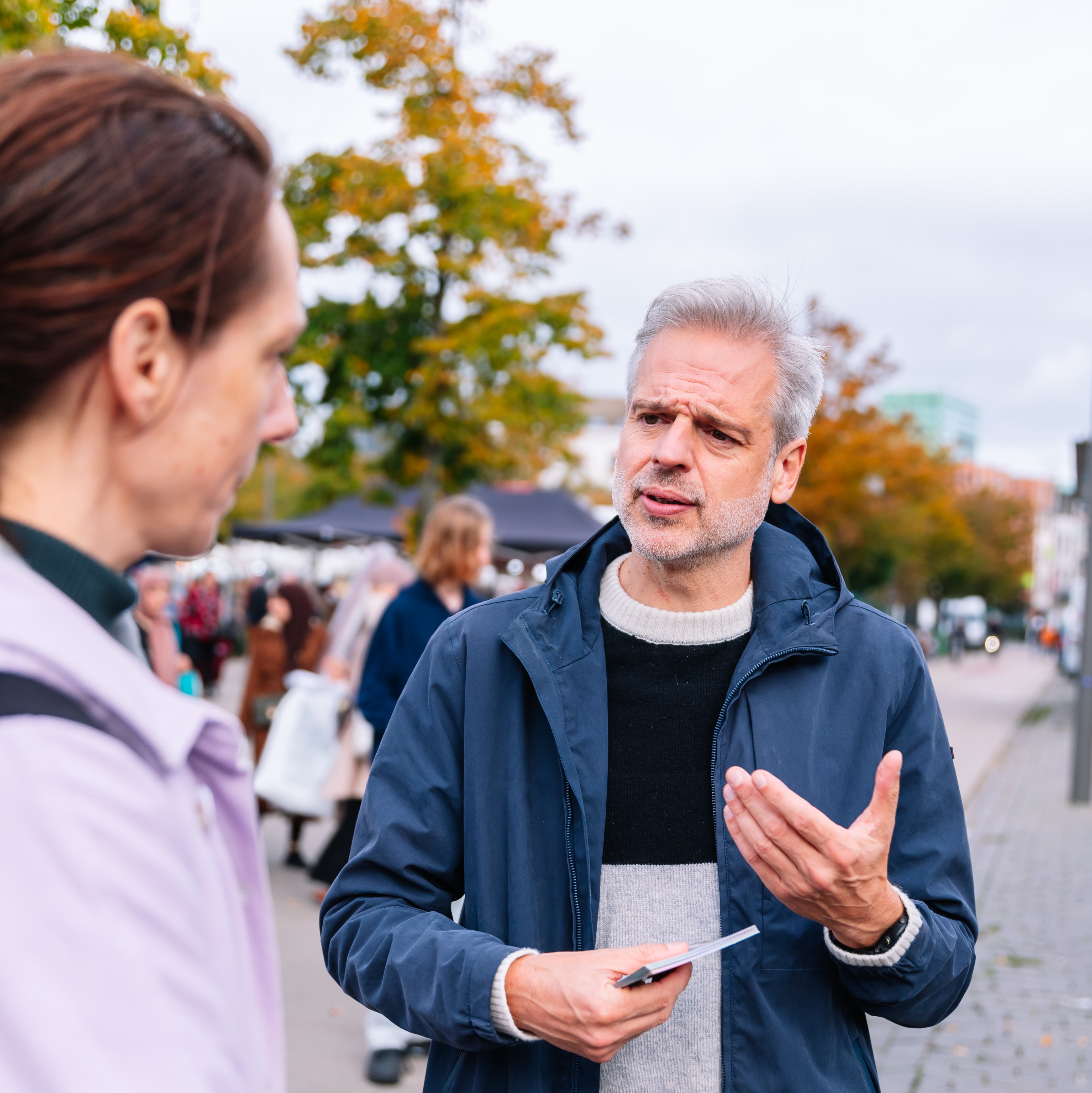 Wandeling 'Antwerpenaar Centraal' met Bogdan Vanden Berghe en districtsburgemeester van Borgerhout Mariam El Osri