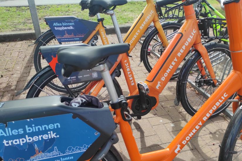 Gemeente Hulst start binnenkort met Donkey deelfietsen.