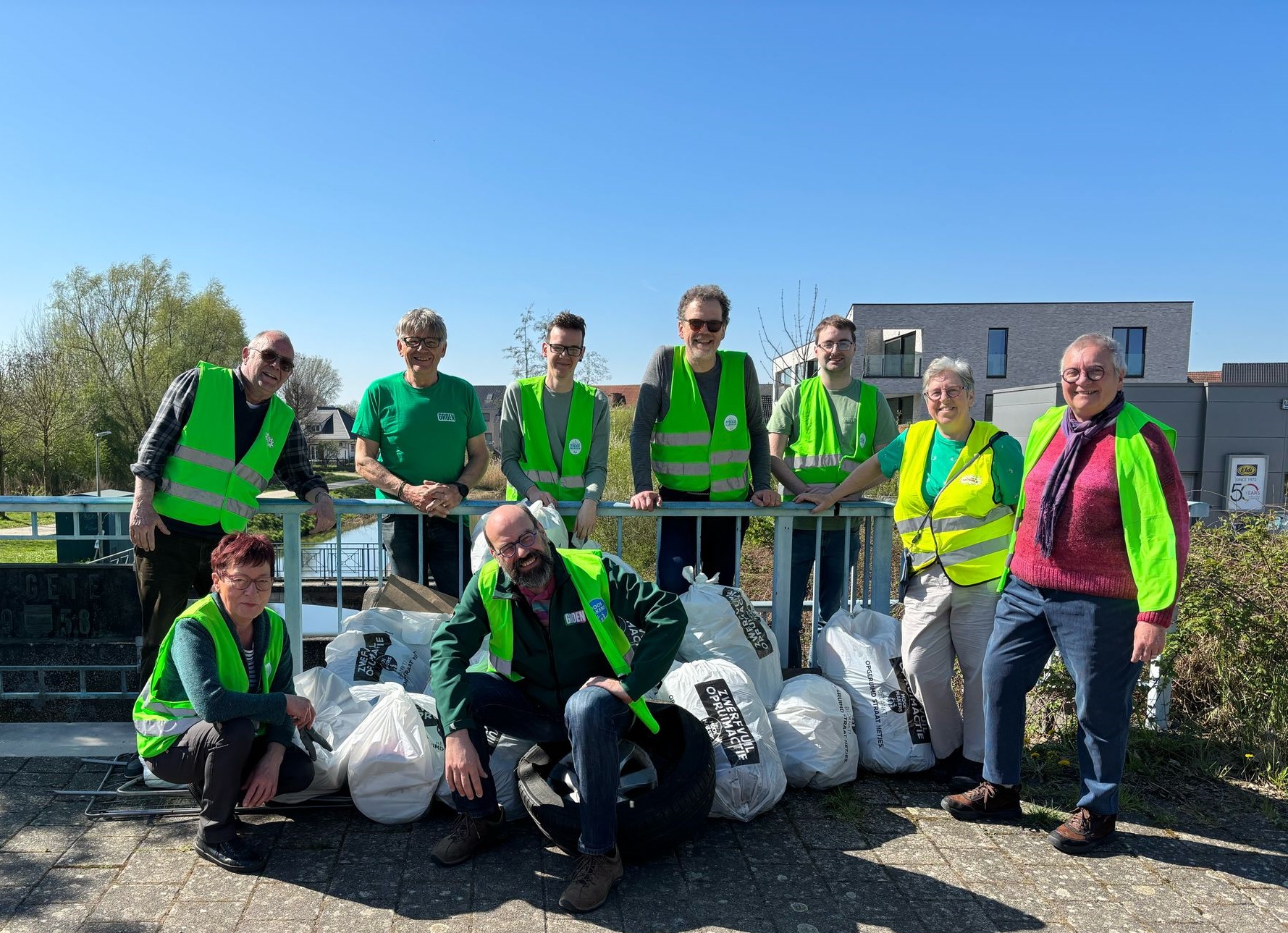 Zwerfvuil ruimen aan de Gete