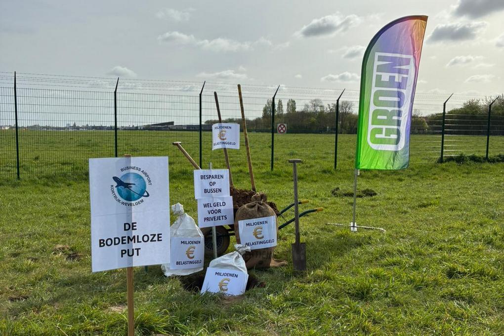 Als dit een bushalte was geweest, dan was ze al lang afgeschaft