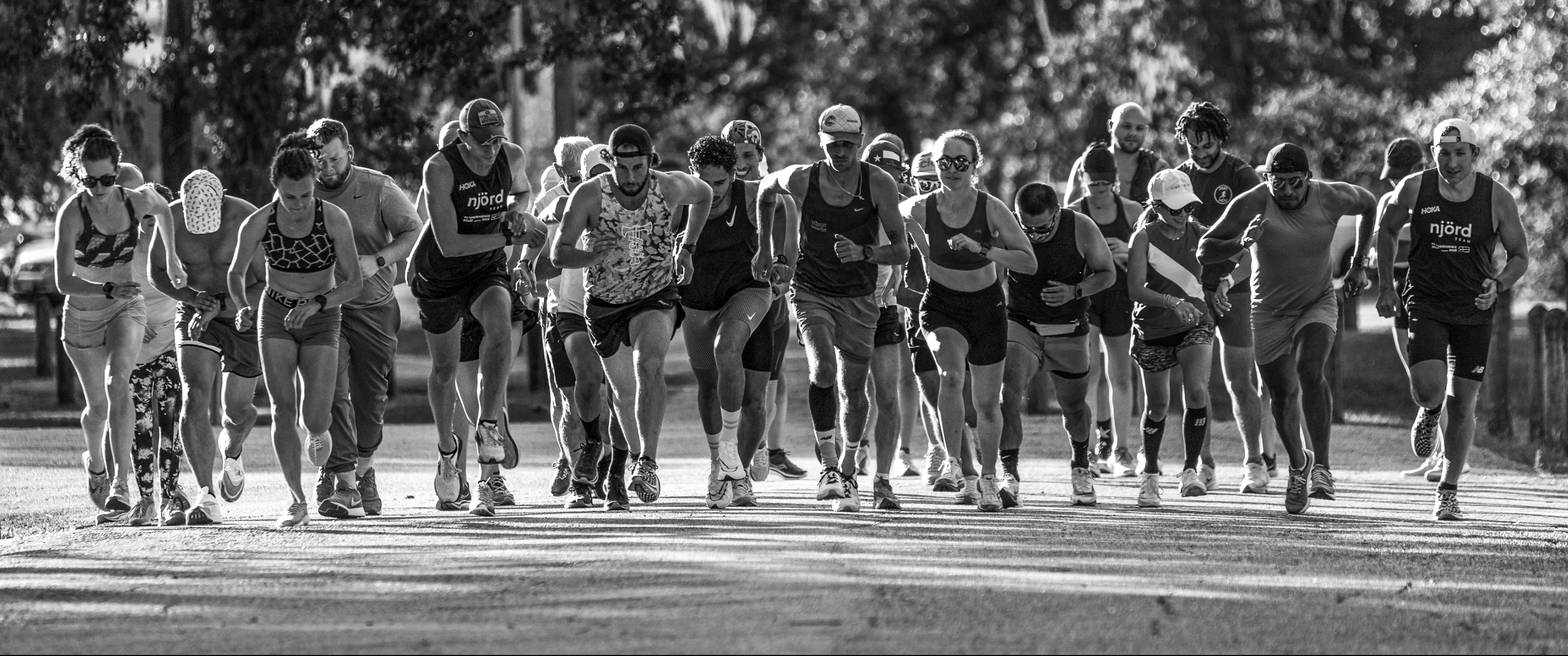 Runners taking off
