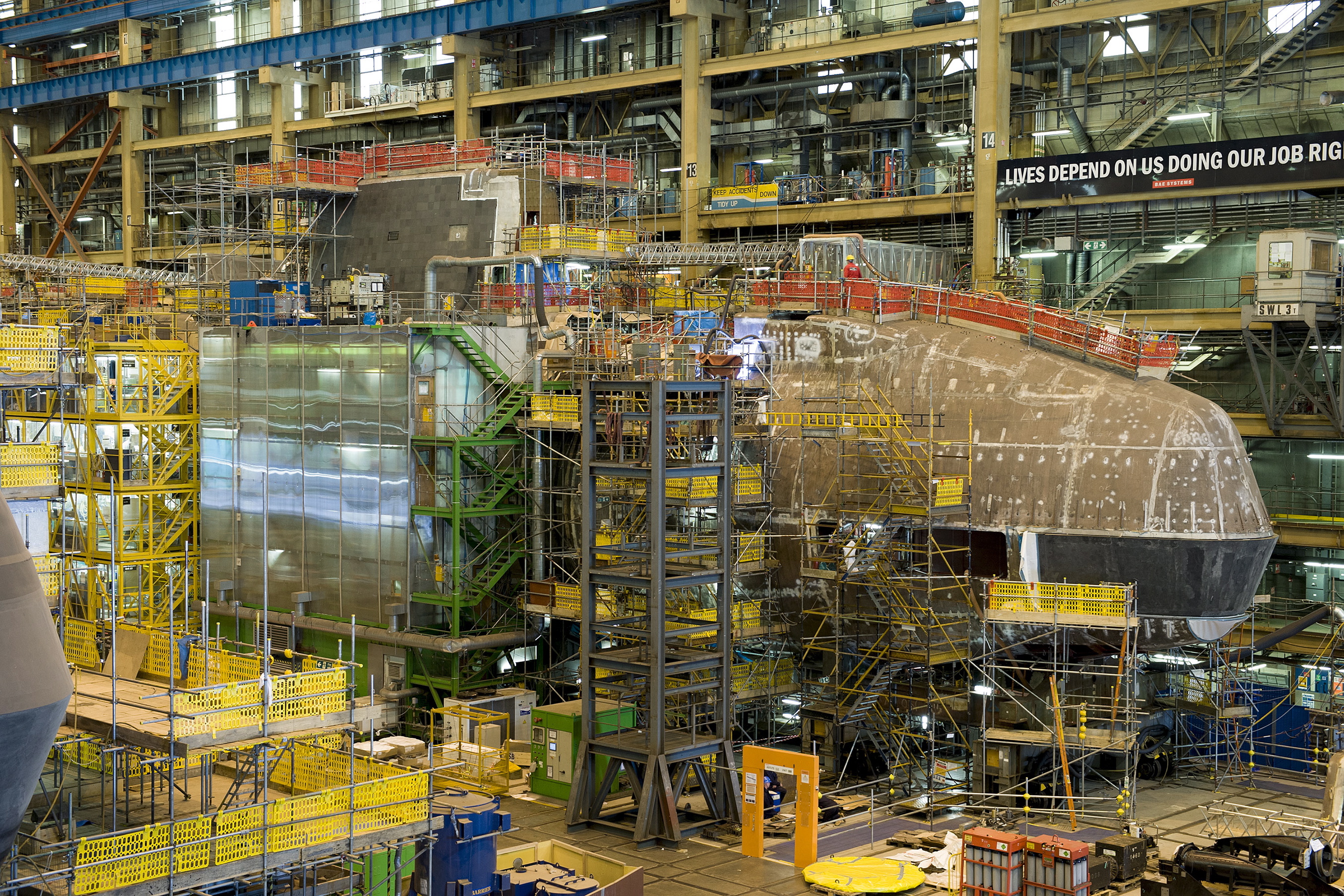 Um submarino com armamento nuclear em construção no Reino Unido. Crédito: Governo do Reino Unido