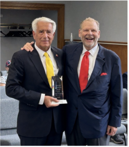 Kane County Treasurer Chris Lauzen Receives 2025 cashVest  National Leadership Award for Financial Management