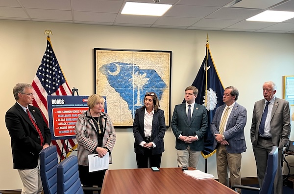 SCDOT_Modernization_Adhoc_Committee_News_Conference.jpeg