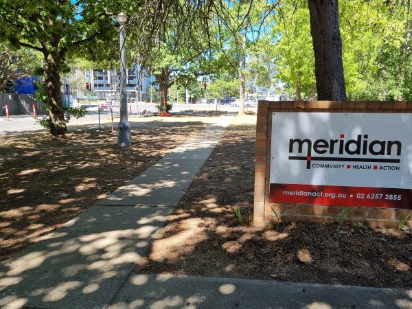 Photo of the footpath from Northbourne Avenue to Meridian