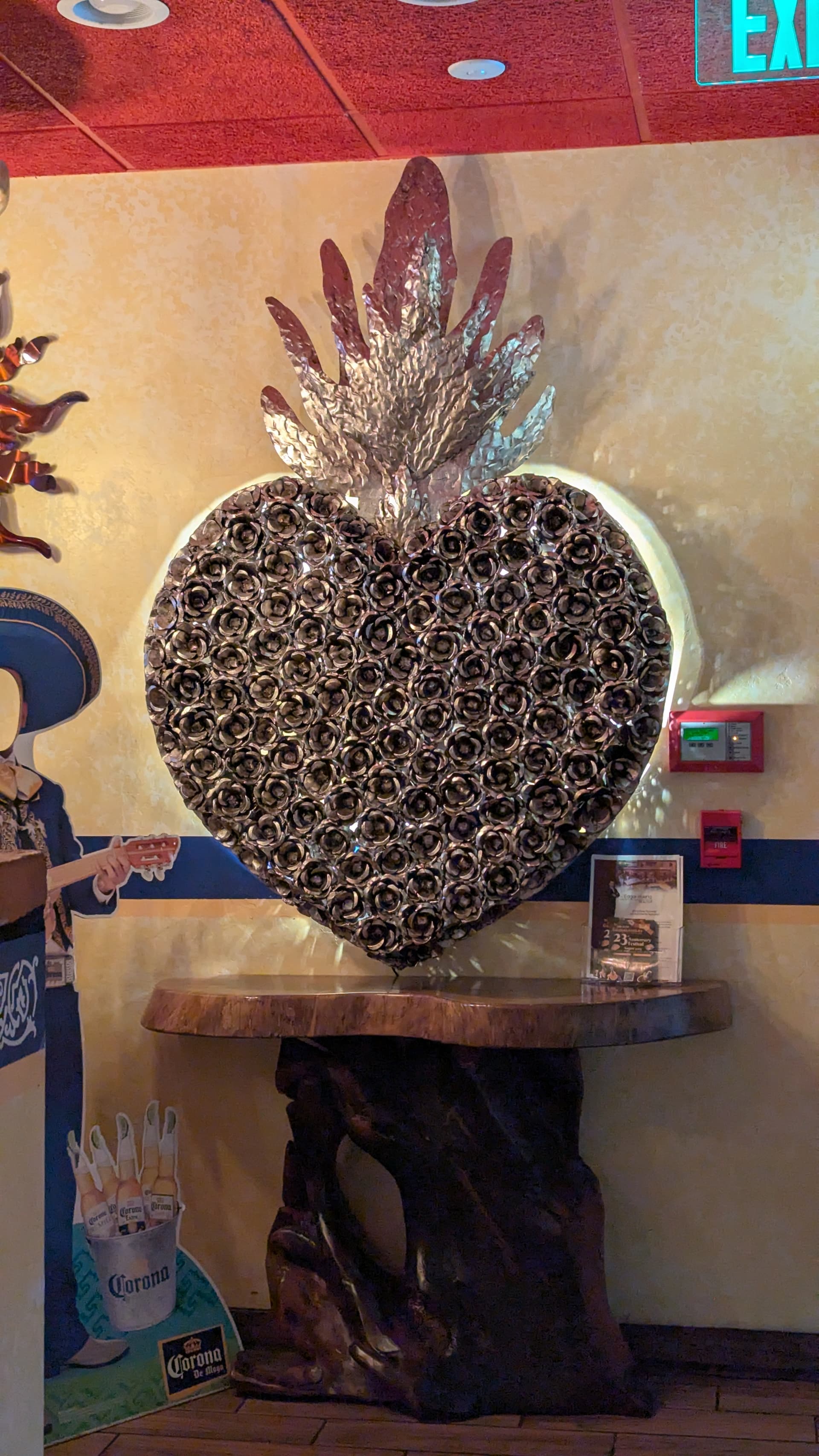 Picture of a heart statue