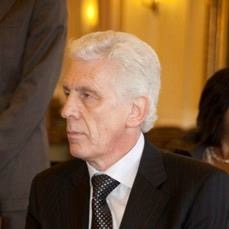 Claude De Beck