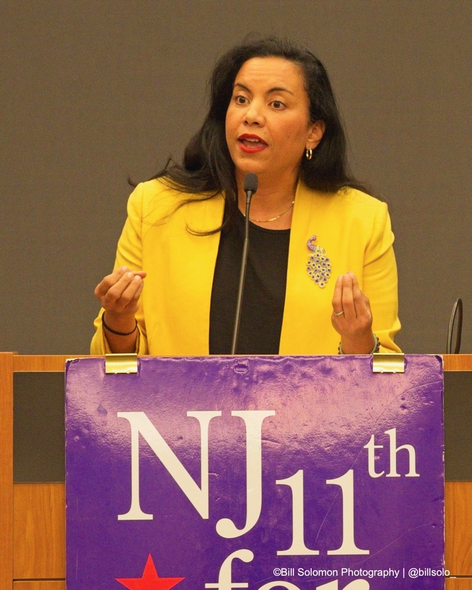 Photo of Analilia Mejia