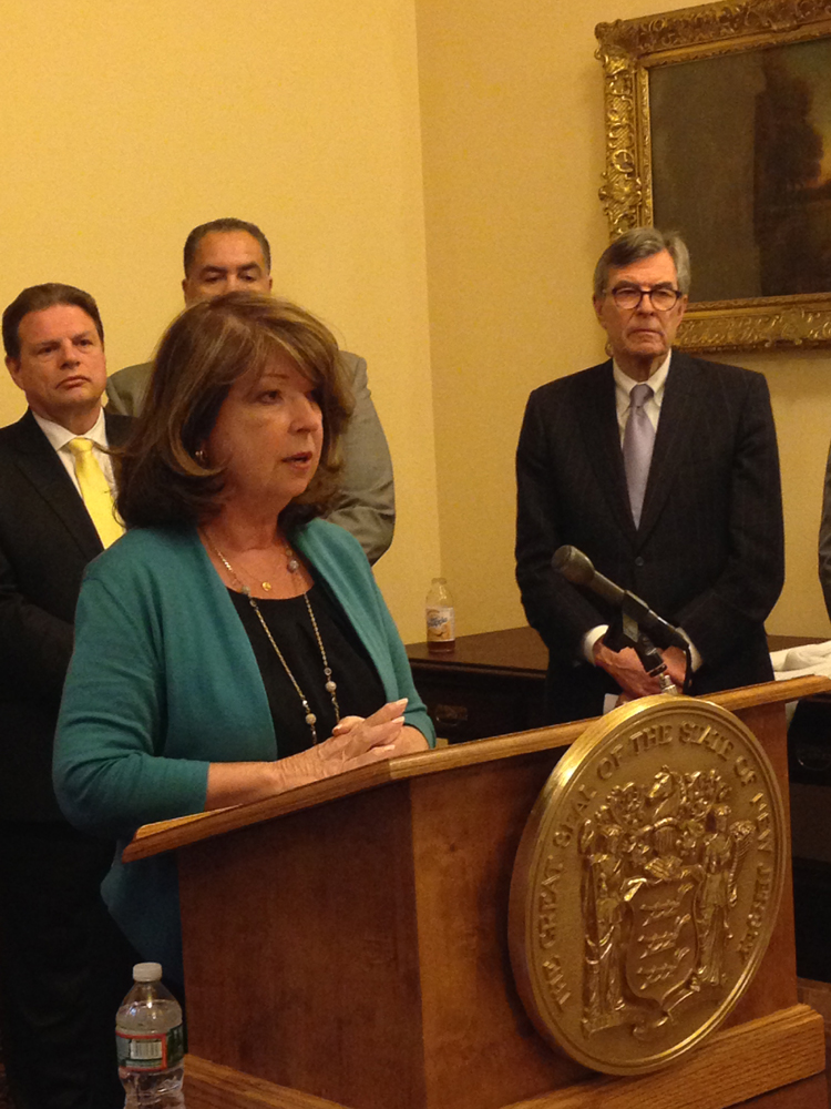 Min_Wage_Press_Conference_(2).JPG