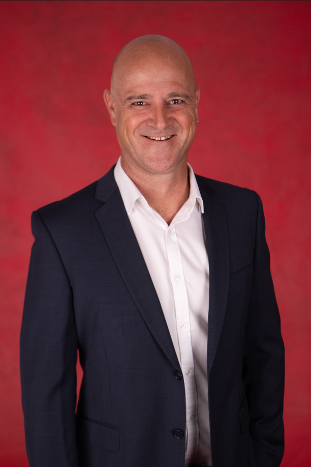 Simon Earle - Candidate for Cook