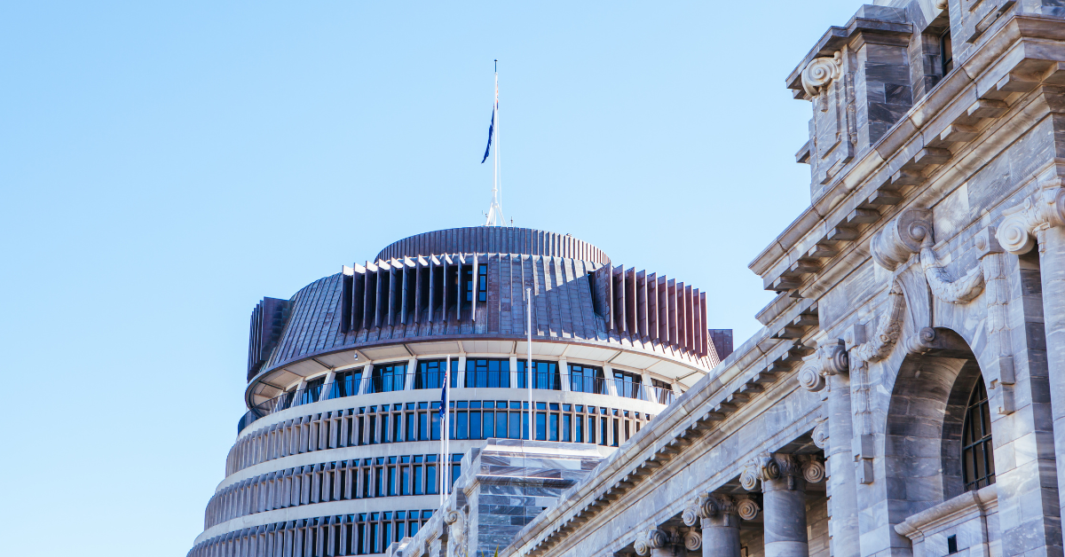 The Paati Māori dog and pony show drew to an end last Thursday. Three of their members were suspended. 