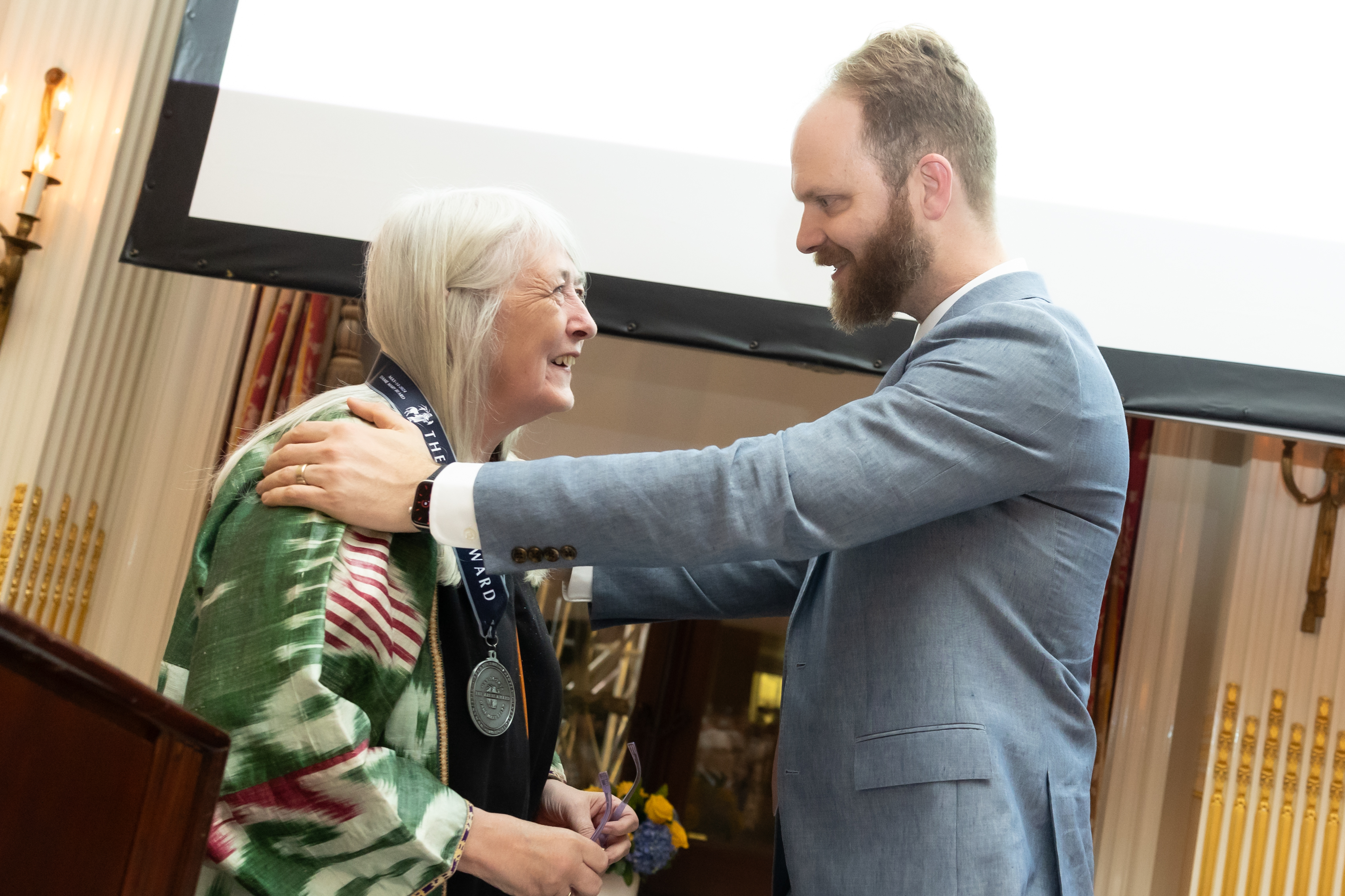 Arete Award Honoree Dame Mary Beard ('24) and Jason Pedicone