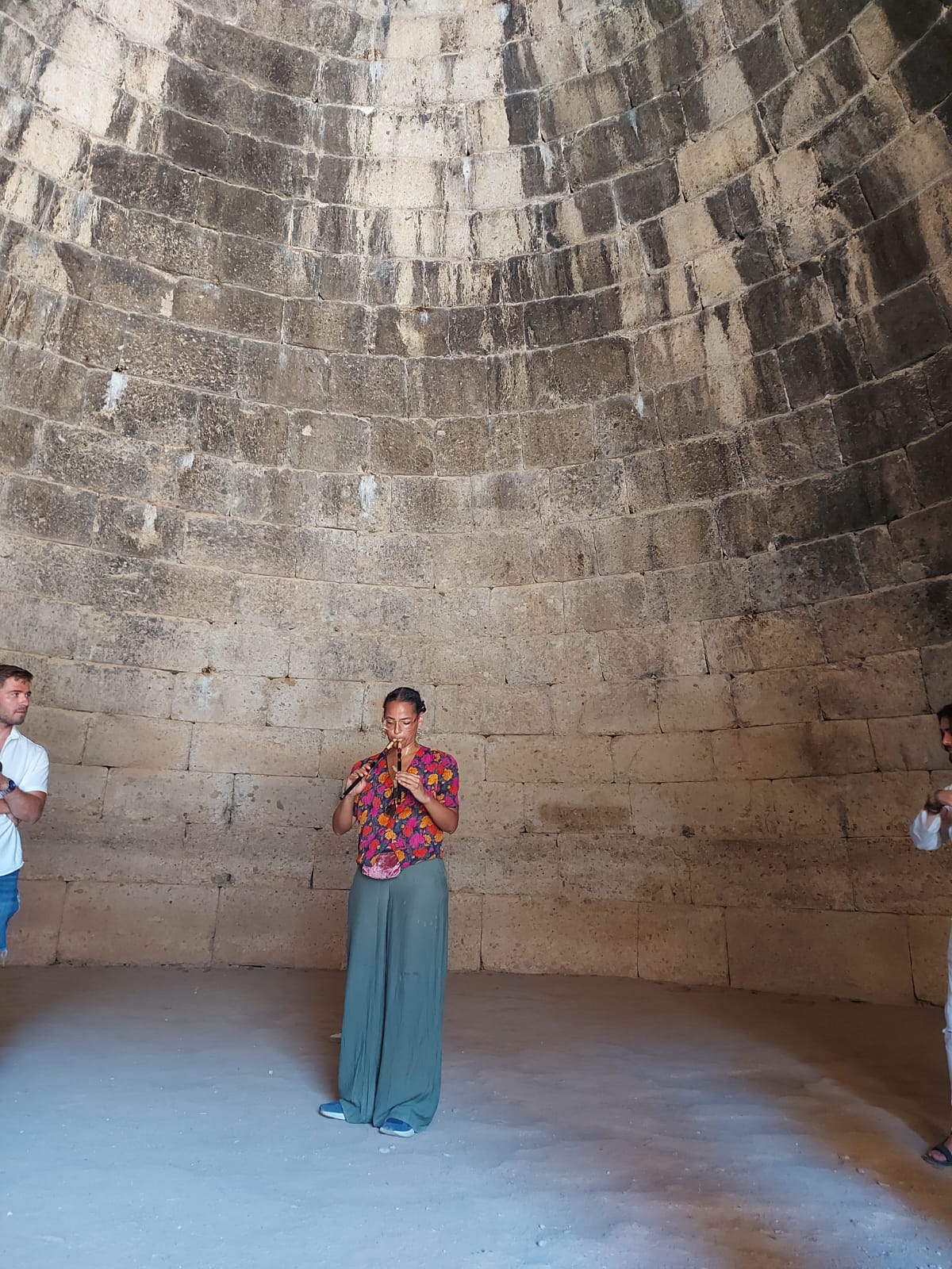 Vanessa Ruth Stovall plays the aulos at Mycenae (2023)