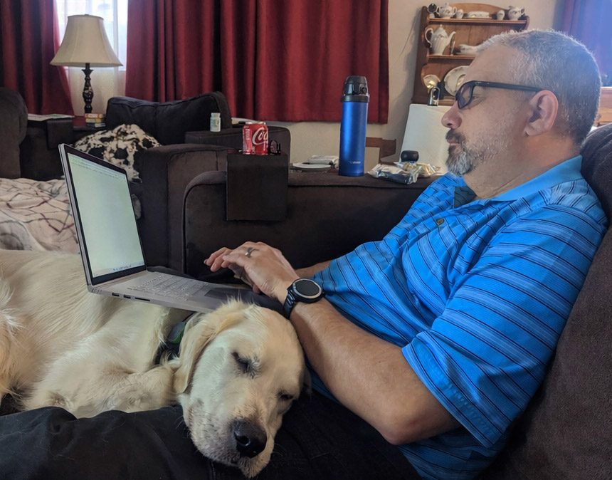 Tommy, a Pawsitivity service dog