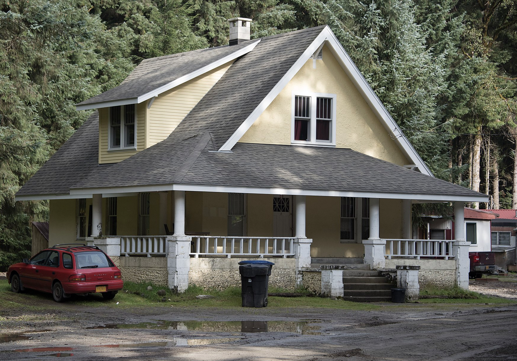 Faferson Rudy Kodzoff Themos Bottle House