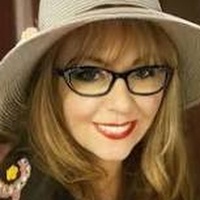 Csilla Grauzer