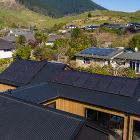ESOLAR - Solar Electric Technology Ltd - Lance at Esolar has a chat with a customer after their solar system has been installed for 1 year. - banner image