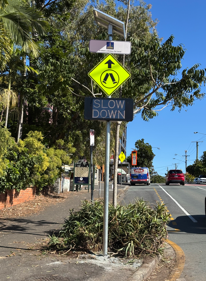 Photo of new LED Slow Down sign at Vulture Street zebra crossing